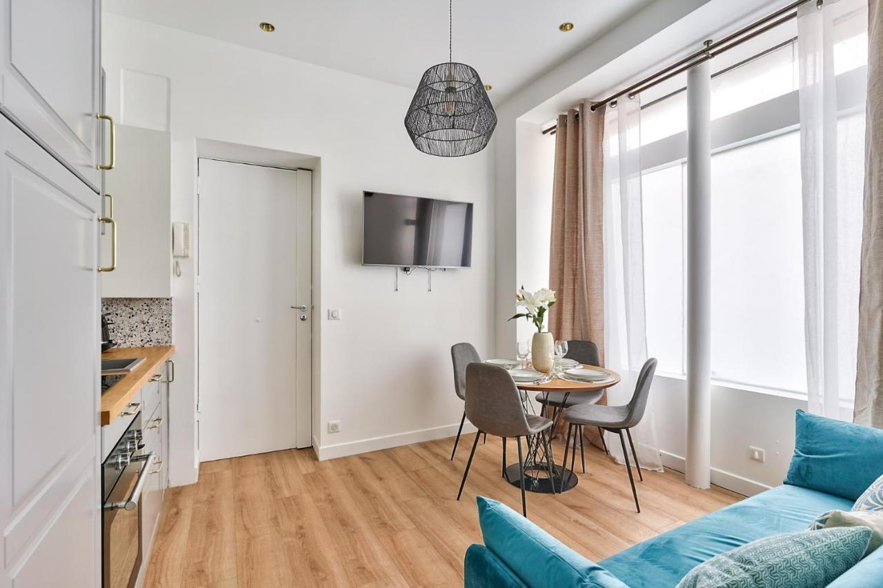New ! Outstanding 2br & 1br In 15
