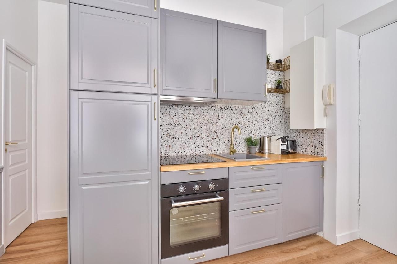 Appartement New ! Outstanding 2br & 1br In 15